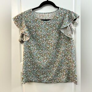 Floral flutter sleeve Top